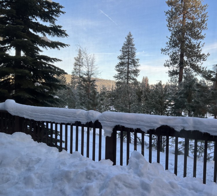 Tahoe Donner Lodge Condos and Ski Hill (Truckee,&nbspCA)